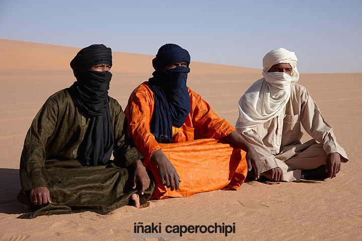 Tuaregs en los alrededores del Lago Mandara
